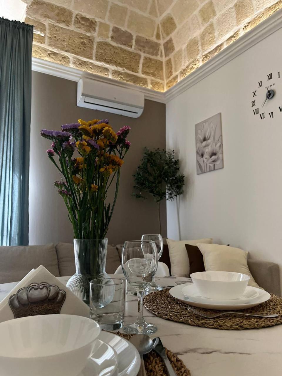 Bien-Etre Exclusive Apartment Tarente Extérieur photo